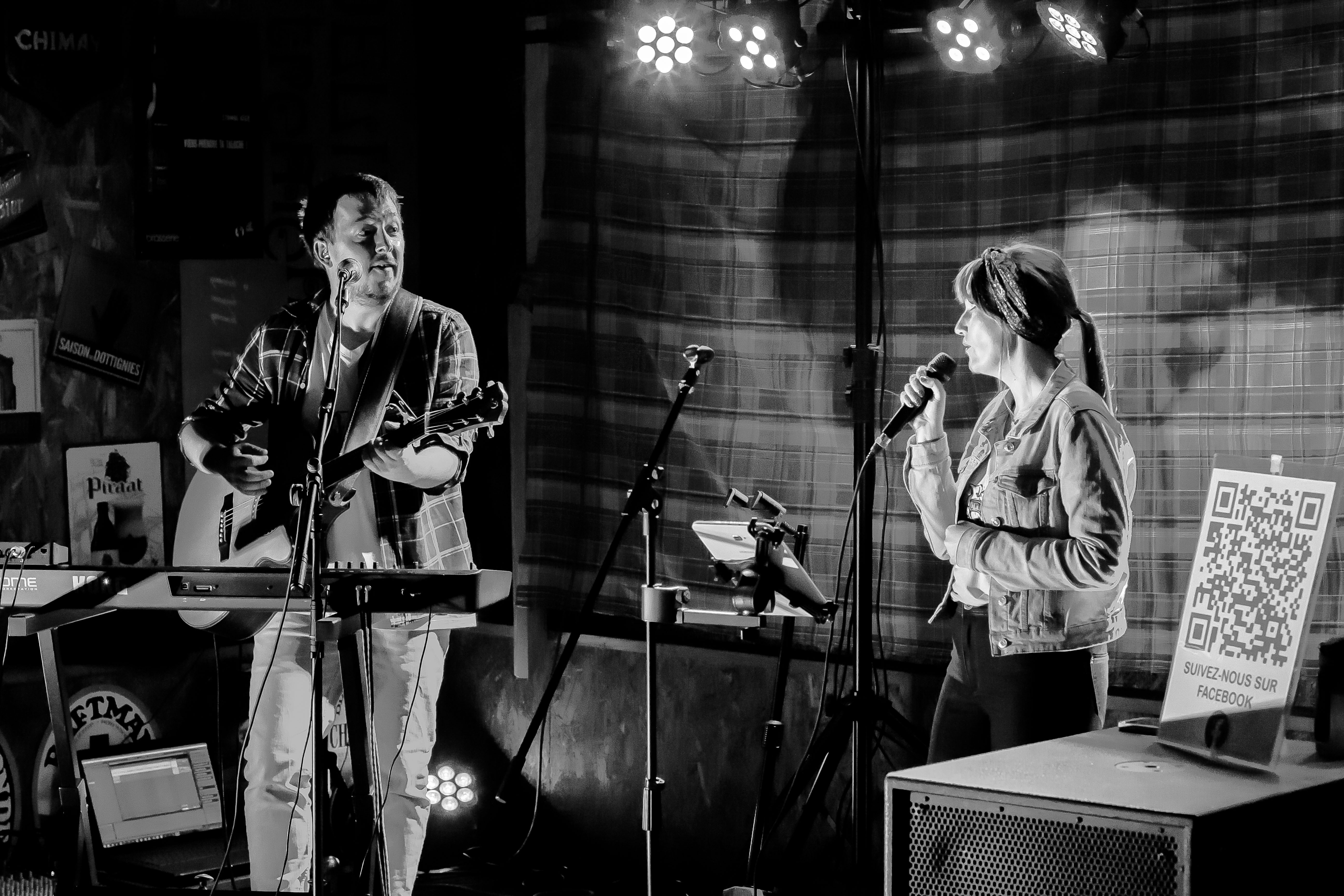 le groupe Symbiose en concert sur scène