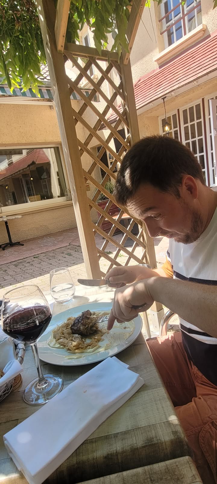 bon appétit Alex